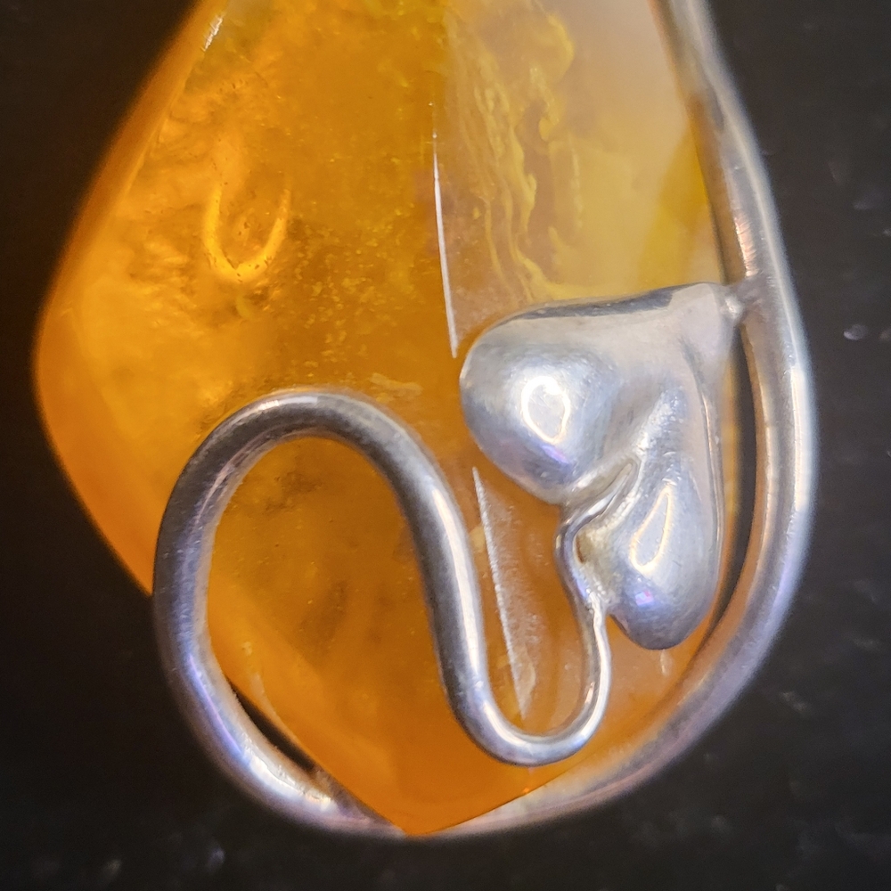 Amazing Sterling Silver Amber Hand Made Pendant Ivy Leaf / Heart Theme - Picture 10 of 14